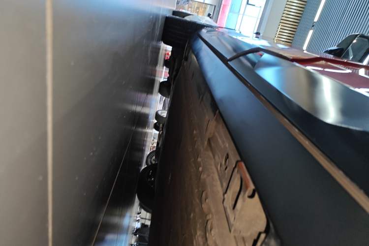 Used AION V 2024 Aion Tyrannosaurus 650 LiDAR Edition Left Side Sill