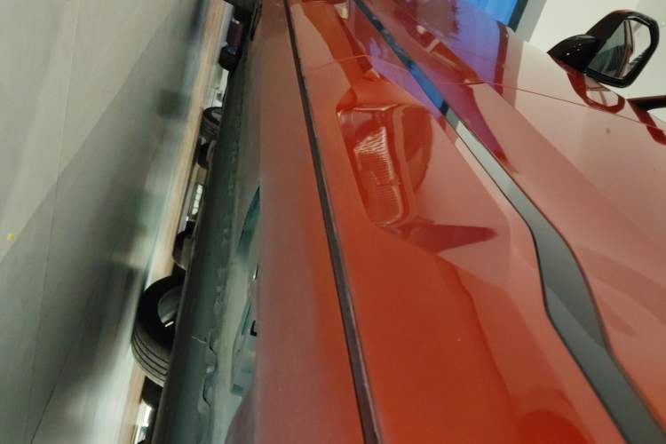 Used AION V 2024 Aion Tyrannosaurus 650 LiDAR Edition Left Side Sill