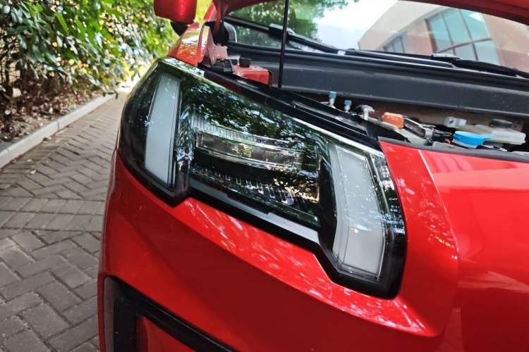 Used AION V 2024 Aion Tyrannosaurus 650 Smart Premium Edition Right Front Headlight