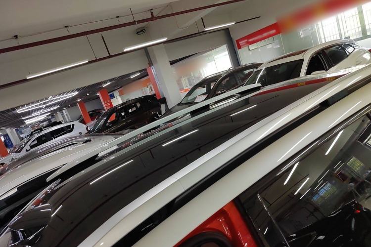 Used AION V 2024 Aion Tyrannosaurus 650 LiDAR Edition Roof
