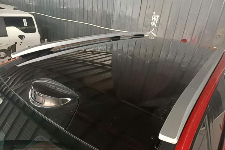 Used AION V 2024 Aion Tyrannosaurus 650 LiDAR Edition Roof