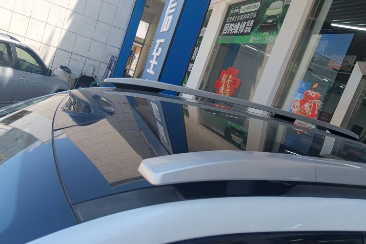 Used AION V 2024 Aion Tyrannosaurus 650 LiDAR Edition Roof