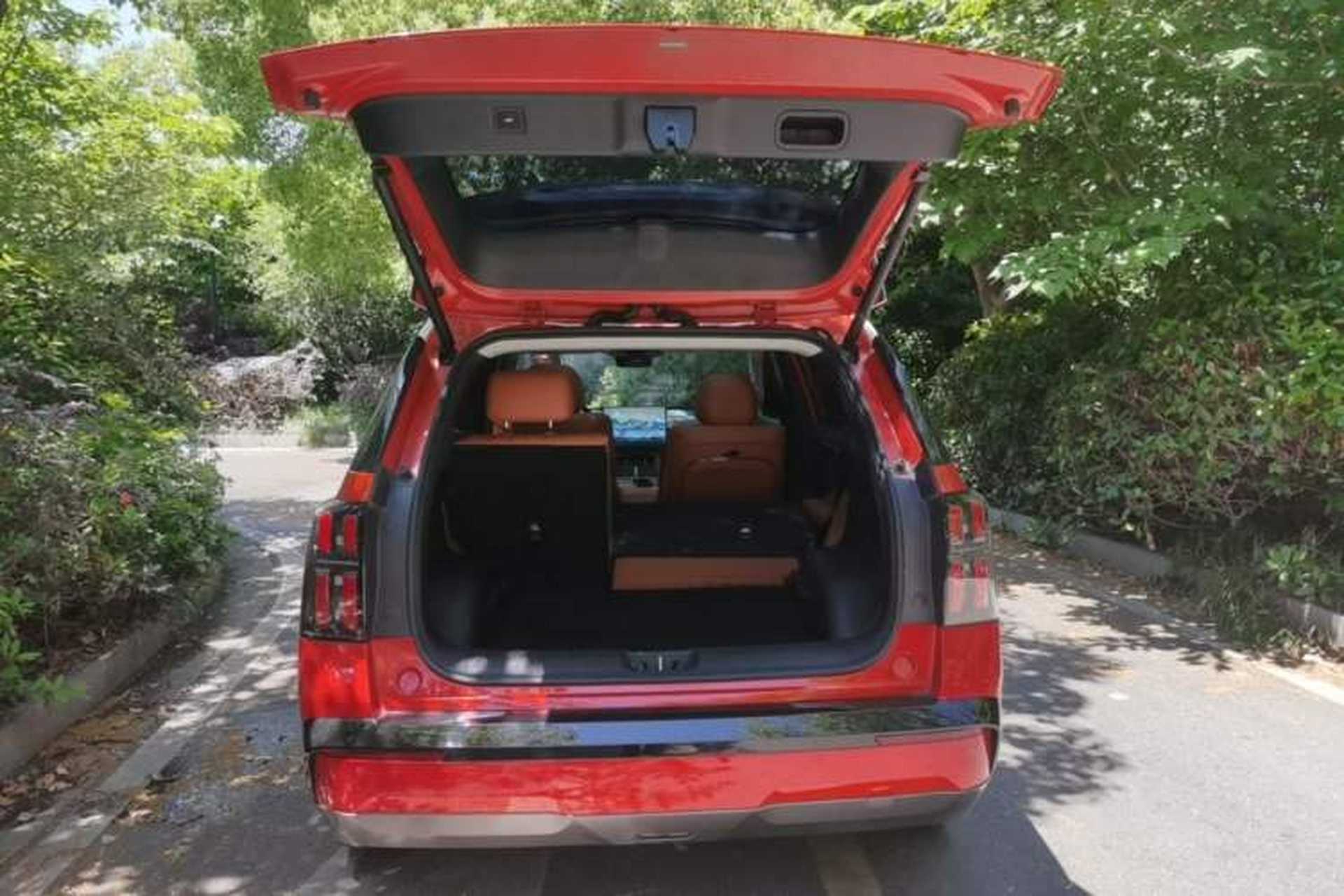 Used AION V 2024 Aion Tyrannosaurus 650 LiDAR Edition Trunk