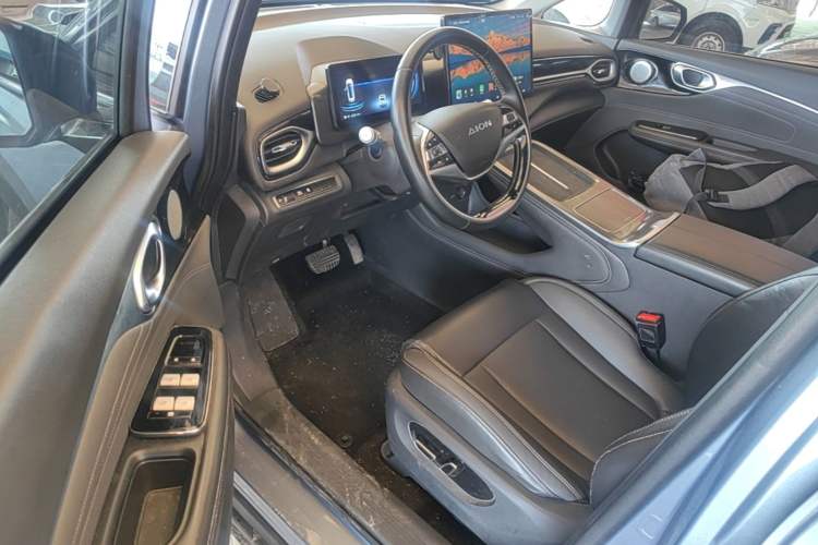 Used AION V 2024 Plus 70 Star Edition Ternary Lithium Driver Seat