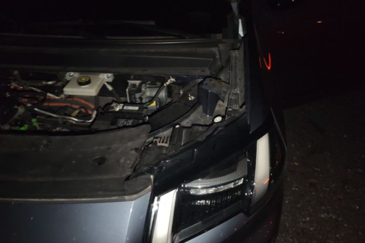 Used AION V 2024 Aion Tyrannosaurus 650 LiDAR Edition Engine Bay Left