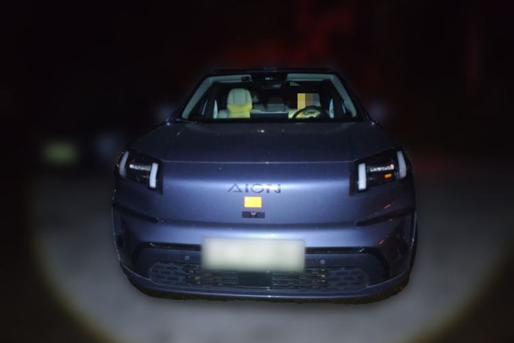 Used AION V 2024 Aion Tyrannosaurus 650 LiDAR Edition Front
