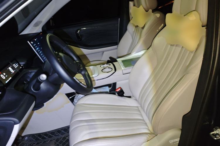 Used AION V 2024 Aion Tyrannosaurus 650 LiDAR Edition Left Front Seat
