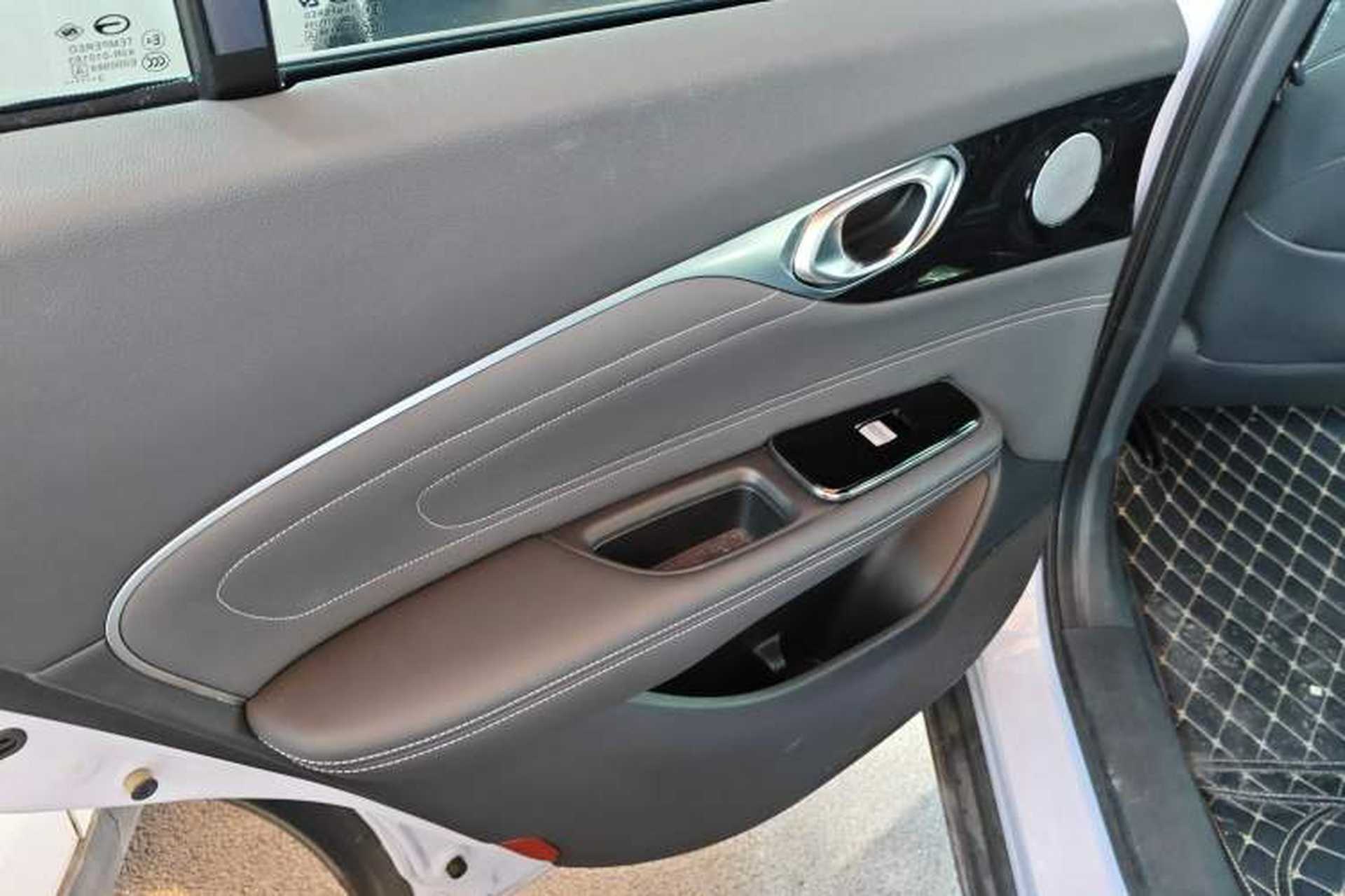 Used AION V 2024 Plus 70 Star Edition Lithium Iron Phosphate Left Rear Door Interior