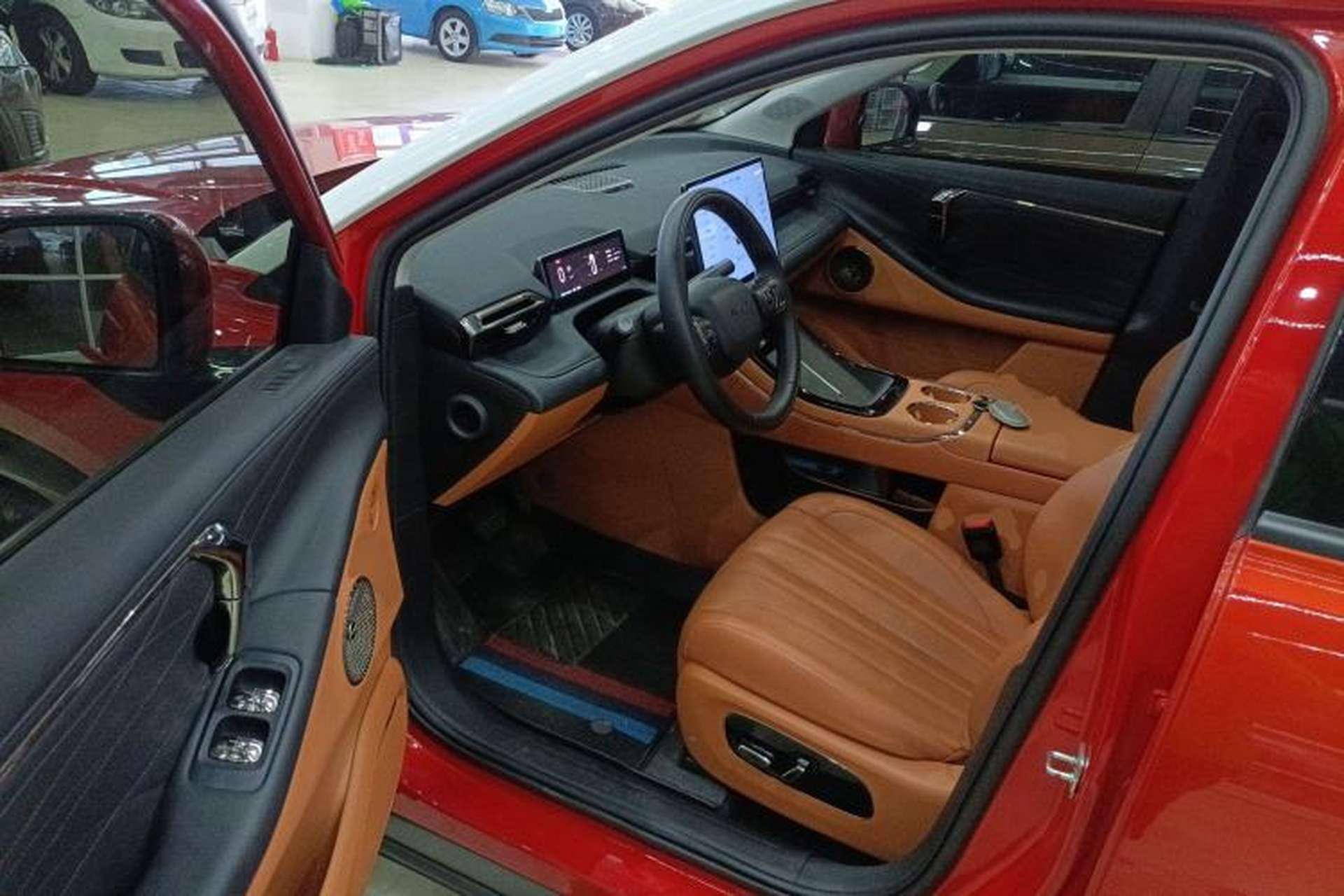 Used AION V 2024 Aion Tyrannosaurus 650 LiDAR Edition Driver Seat