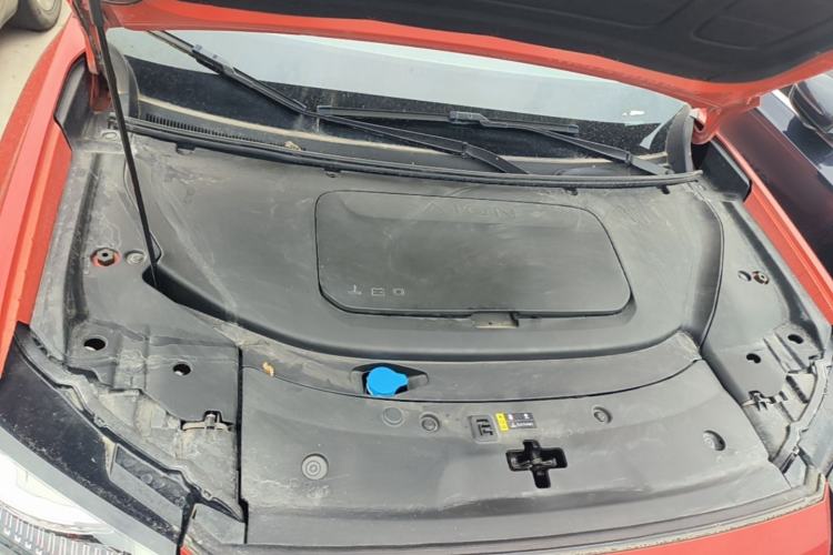 Used AION V 2024 Aion Tyrannosaurus 650 Smart Premium Edition Engine Bay