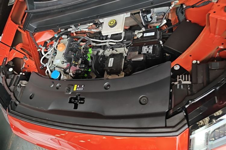 Used AION V 2024 Aion Tyrannosaurus 650 LiDAR Edition Engine Bay