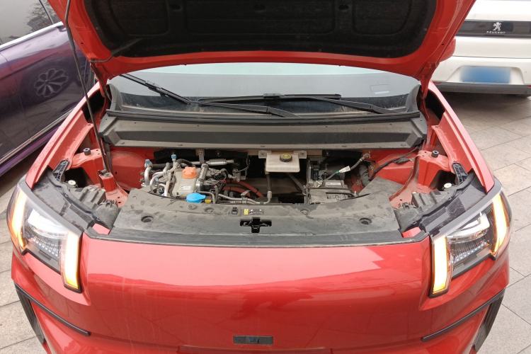 Used AION V 2024 Aion Tyrannosaurus 650 LiDAR Edition Engine Bay