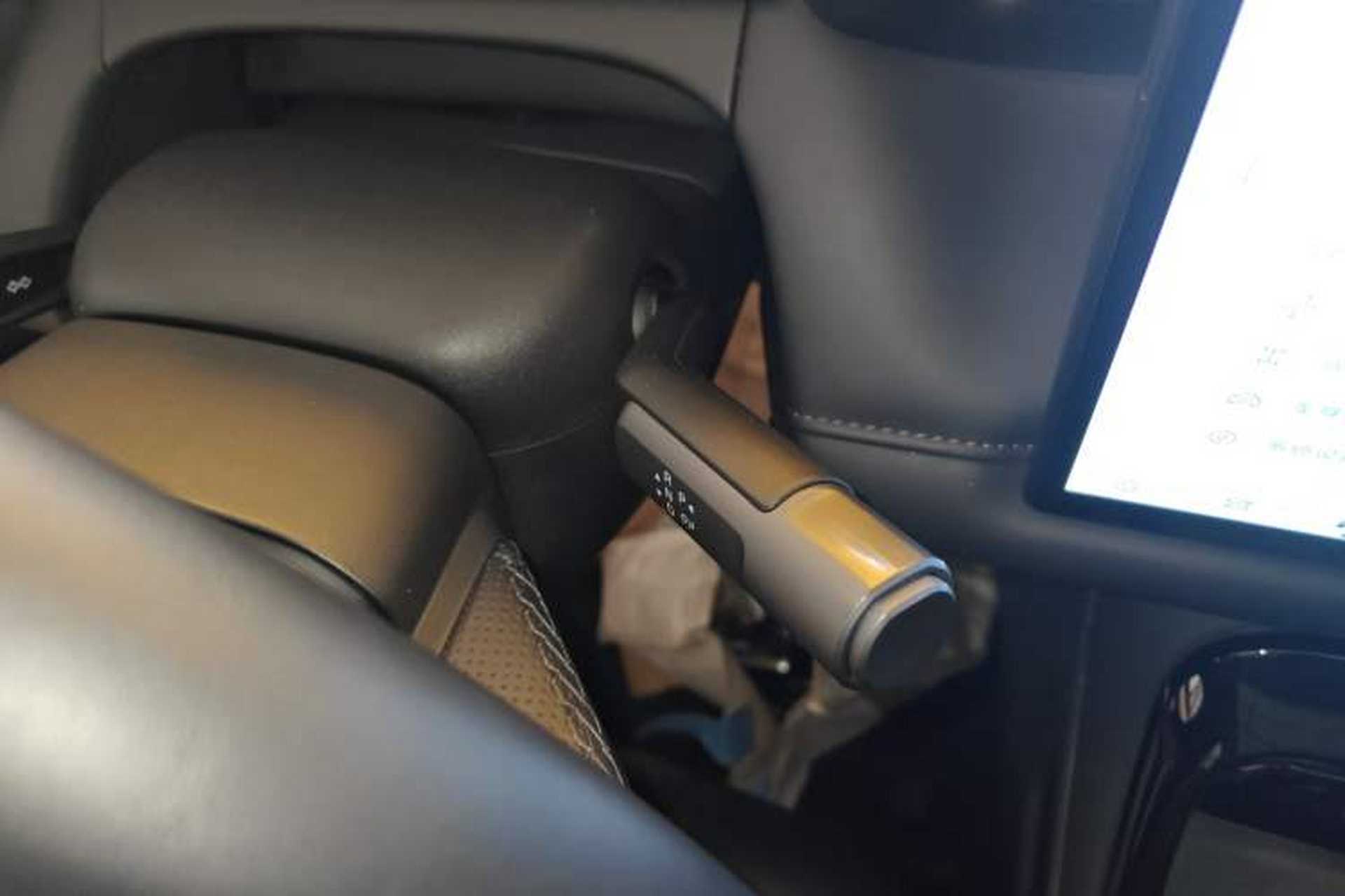 Used AION V 2024 Aion Tyrannosaurus 650 LiDAR Edition Gear Lever