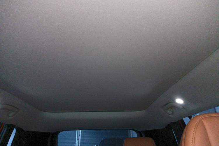 Used AION V 2024 Aion Tyrannosaurus 650 LiDAR Edition Headliner