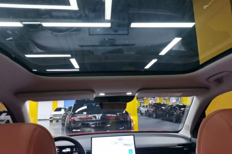 Used AION V 2024 Aion Tyrannosaurus 650 LiDAR Edition Headliner