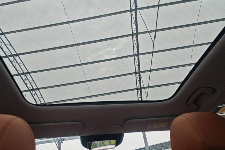 Used AION V 2024 Aion Tyrannosaurus 650 LiDAR Edition Headliner