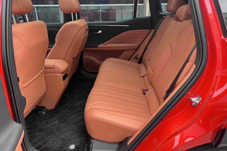 Used AION V 2024 Aion Tyrannosaurus 650 LiDAR Edition Interior 2