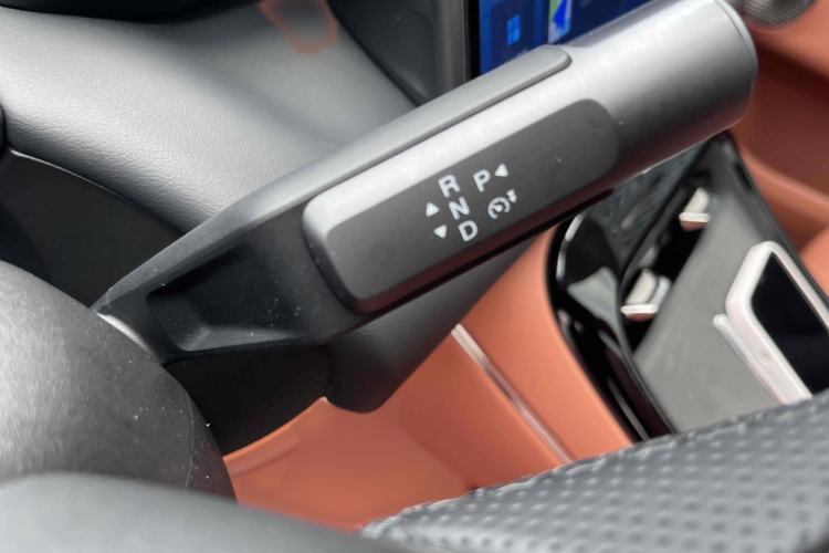 Used AION V 2024 Aion Tyrannosaurus 650 LiDAR Edition Interior 3