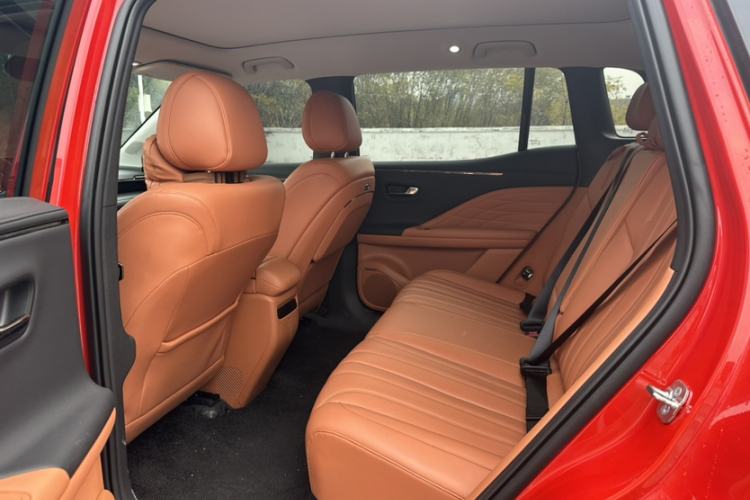 Used AION V 2024 Aion Tyrannosaurus 650 LiDAR Edition Interior 4
