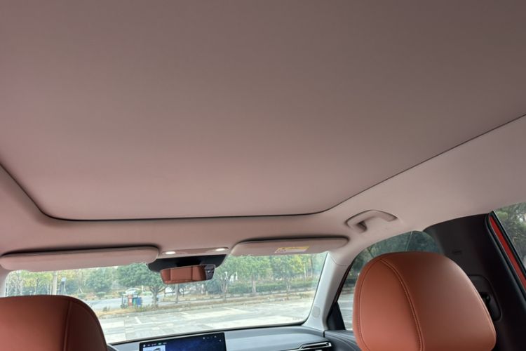 Used AION V 2024 Aion Tyrannosaurus 650 LiDAR Edition Interior 5