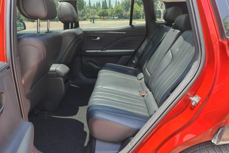 Used AION V 2024 Aion Tyrannosaurus 650 LiDAR Edition Interior 6