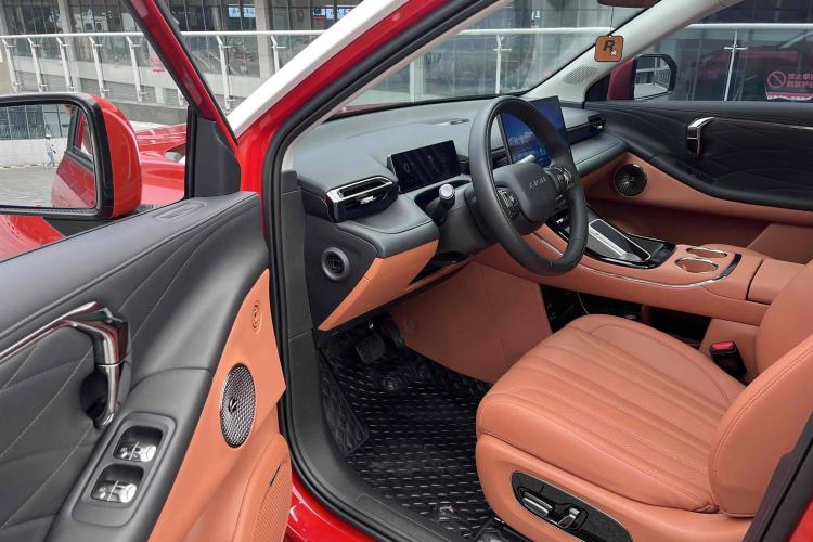 Used AION V 2024 Aion Tyrannosaurus 650 LiDAR Edition Interior 7