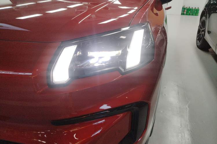 Used AION V 2024 Aion Tyrannosaurus 650 LiDAR Edition Left Front Headlight