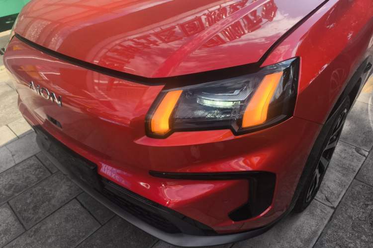 Used AION V 2024 Aion Tyrannosaurus 650 LiDAR Edition Left Front Headlight