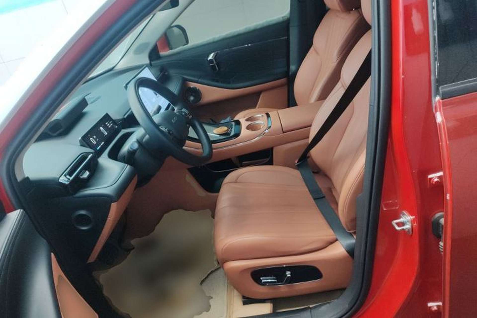 Used AION V 2024 Aion Tyrannosaurus 650 LiDAR Edition Left Front Seat
