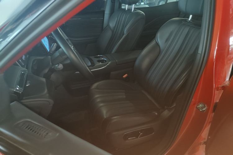 Used AION V 2024 Aion Tyrannosaurus 650 LiDAR Edition Left Front Seat