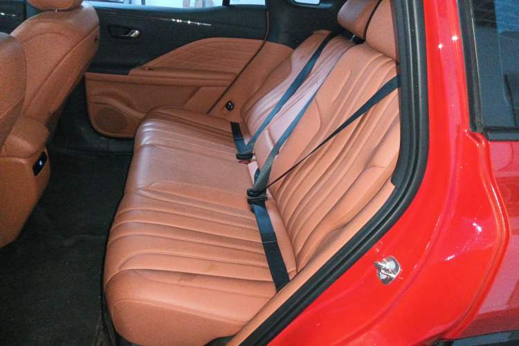 Used AION V 2024 Aion Tyrannosaurus 650 LiDAR Edition Left Rear Seat