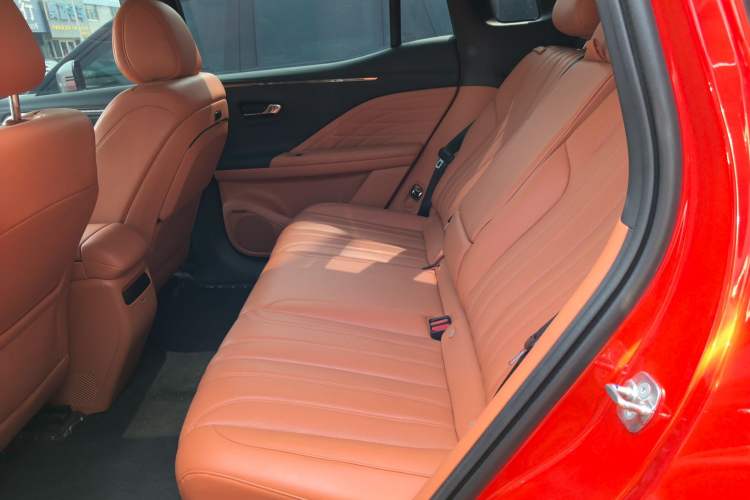 Used AION V 2024 Aion Tyrannosaurus 650 LiDAR Edition Left Rear Seat