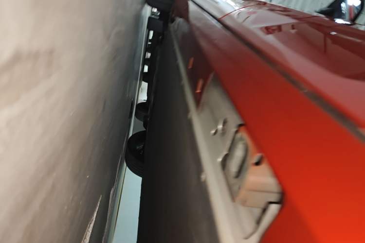 Used AION V 2024 Aion Tyrannosaurus 520 LiDAR Edition Left Side Sill