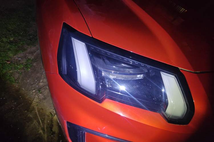 Used AION V 2024 Aion Tyrannosaurus 650 Smart Premium Edition Right Front Headlight