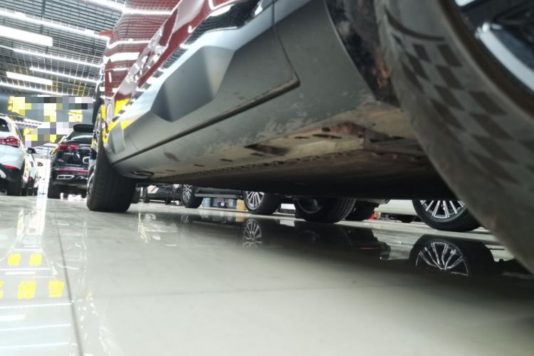 Used AION V 2024 Aion Tyrannosaurus 650 LiDAR Edition Right Side Sill