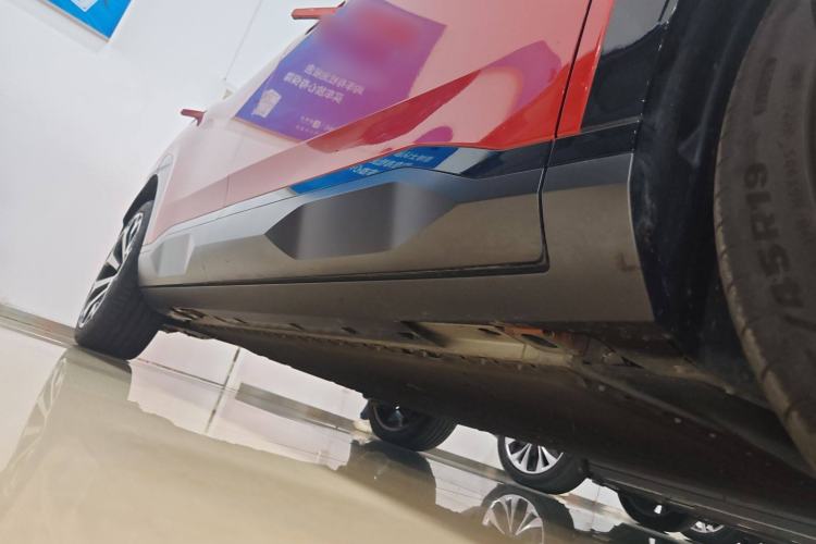 Used AION V 2024 Aion Tyrannosaurus 650 LiDAR Edition Right Side Sill