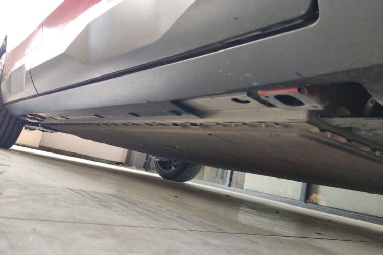 Used AION V 2024 Aion Tyrannosaurus 650 LiDAR Edition Right Side Sill