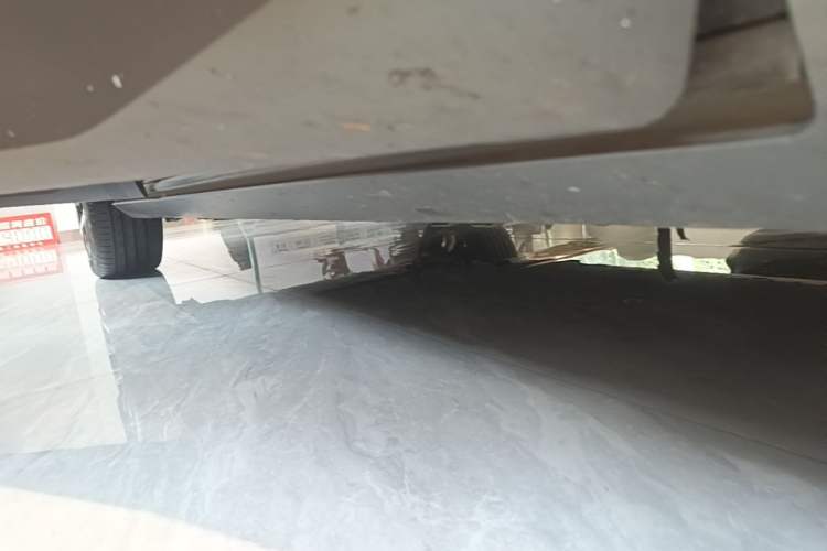 Used AION V 2024 Aion Tyrannosaurus 650 LiDAR Edition Right Side Sill