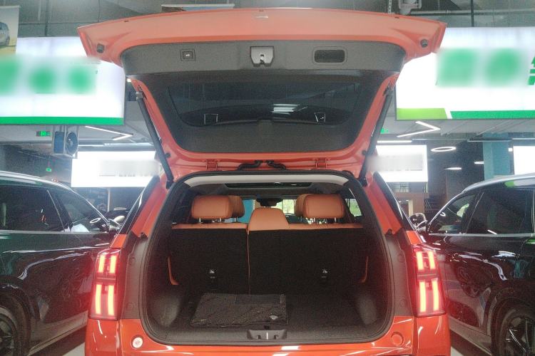 Used AION V 2024 Aion Tyrannosaurus 650 LiDAR Edition Trunk