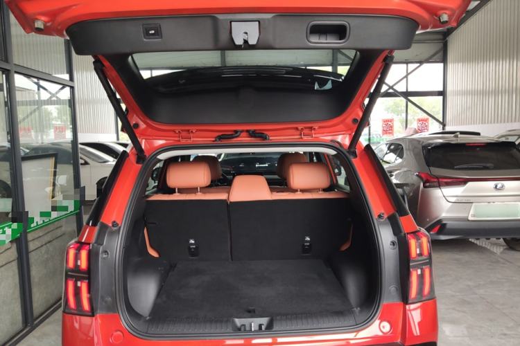 Used AION V 2024 Aion Tyrannosaurus 650 LiDAR Edition Trunk