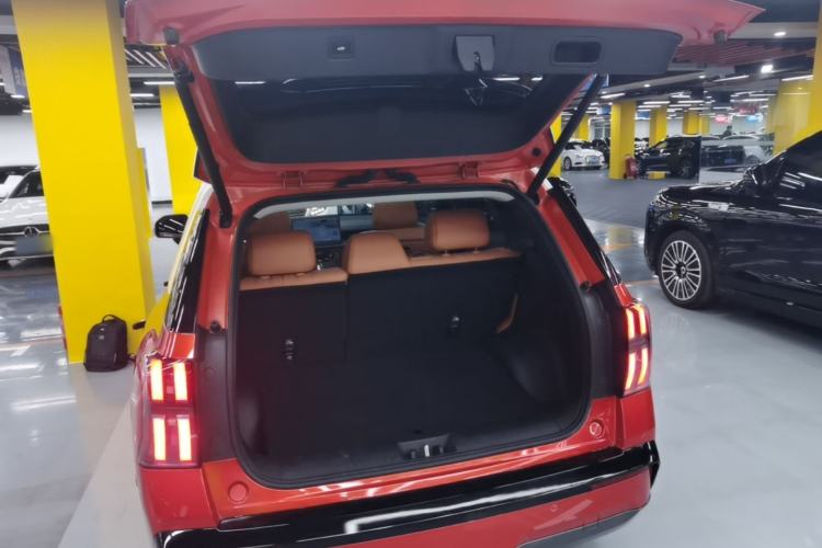 Used AION V 2024 Aion Tyrannosaurus 650 LiDAR Edition Trunk