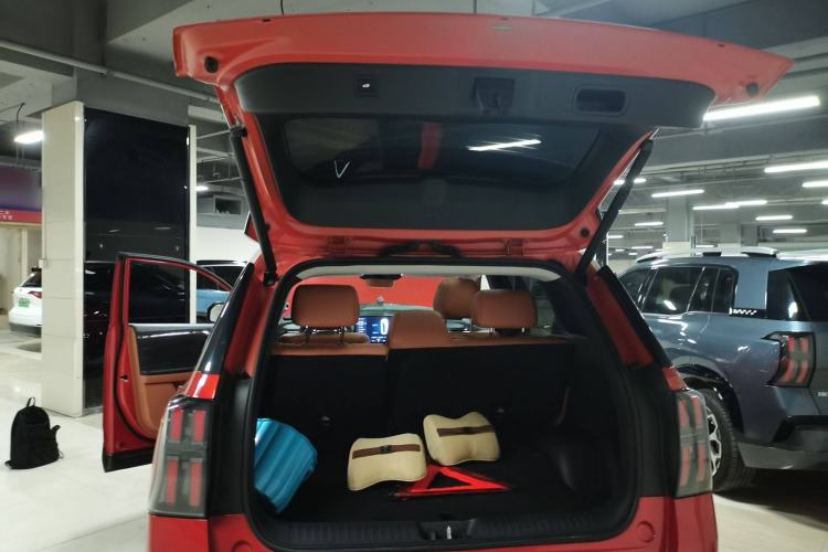 Used AION V 2024 Aion Tyrannosaurus 650 LiDAR Edition Trunk