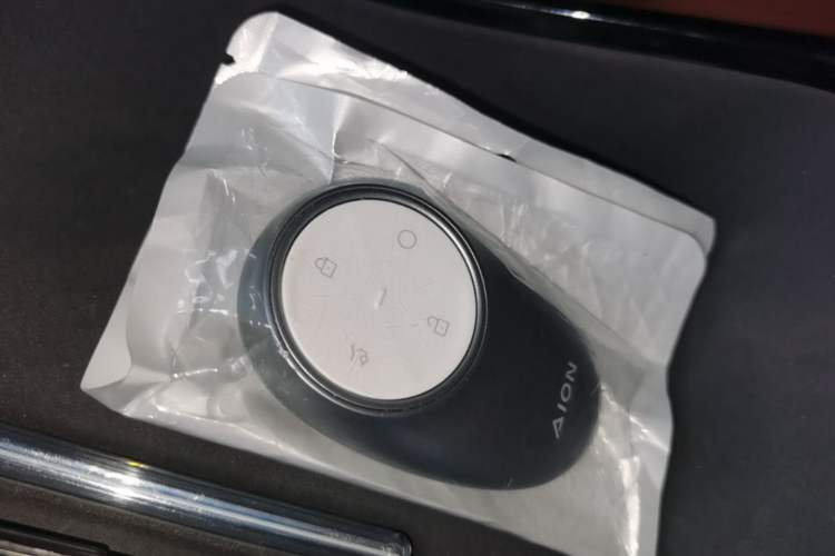 Used AION V 2024 Aion Tyrannosaurus 650 LiDAR Edition Vehicle Key