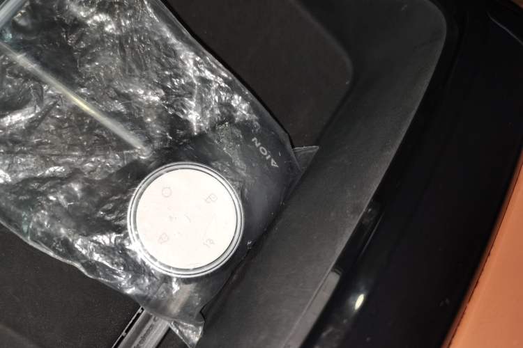 Used AION V 2024 Aion Tyrannosaurus 650 LiDAR Edition Vehicle Key