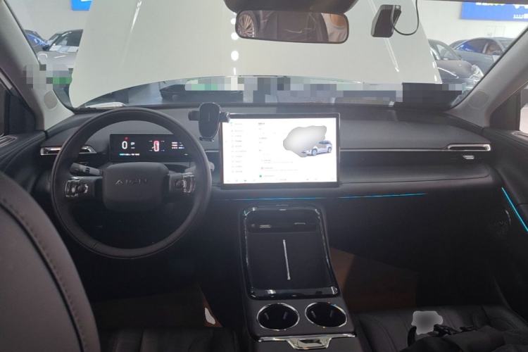Used AION V 2024 Aion Tyrannosaurus 520 Smart Enjoy Edition Center Console