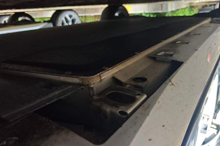 Used AION V  Chassis Front Right