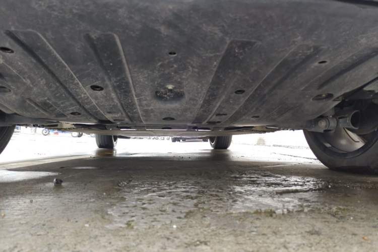Used AION V 2024 Aion Tyrannosaurus 650 LiDAR Edition Chassis Rear