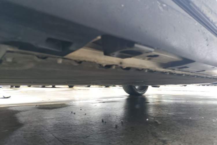 Used AION V 2024 Aion Tyrannosaurus 650 LiDAR Edition Chassis Rear Right