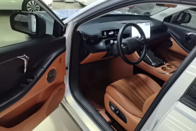 Used AION V 2024 Aion Tyrannosaurus 650 Smart Luxury Edition Driver Seat