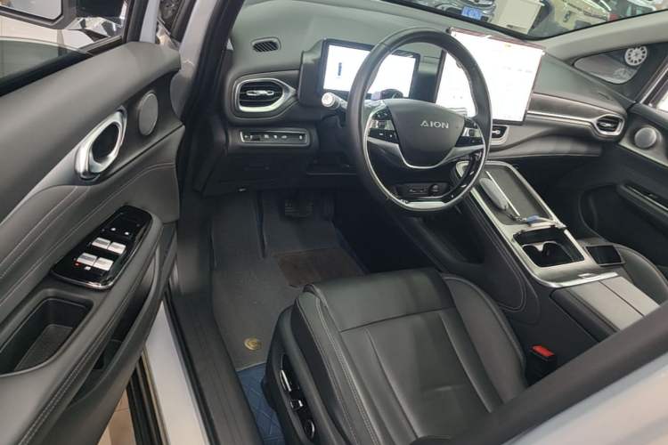 Used AION V 2024 Plus 80 Tech Edition Ternary Lithium Driver Seat
